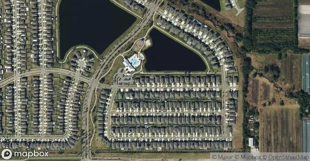 Carlton Lakes in Riverview
