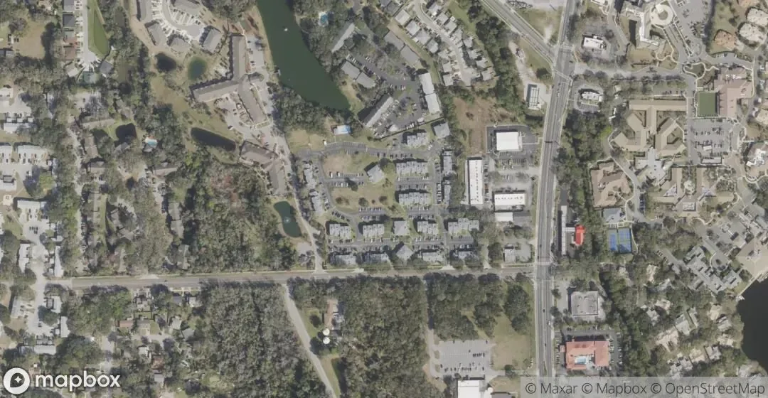 Aerial view of Deerfield Lakes