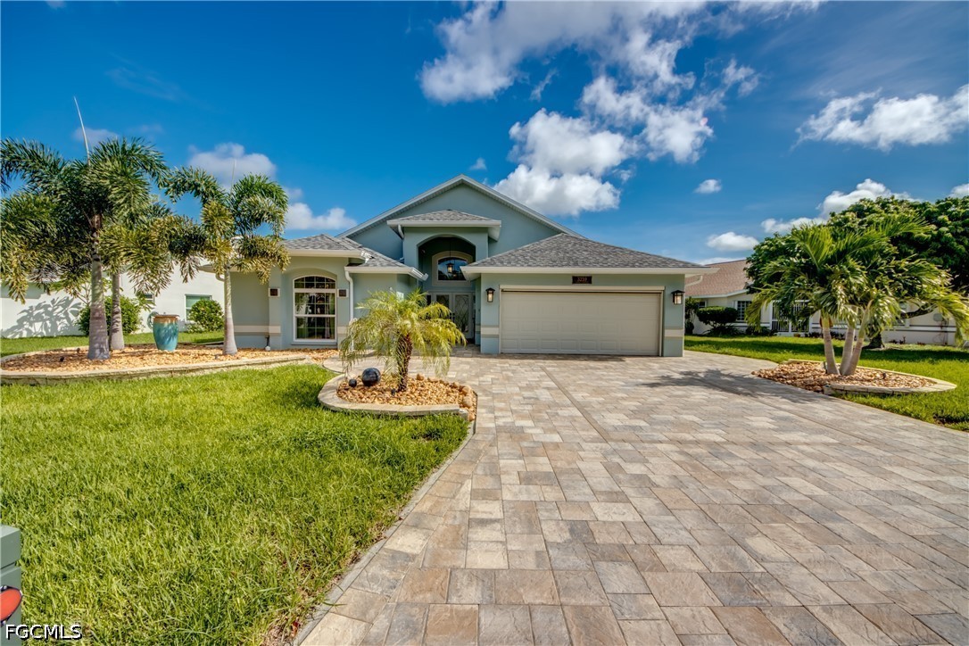 Sabal Springs Golf And Racquet Club in North Fort Myers