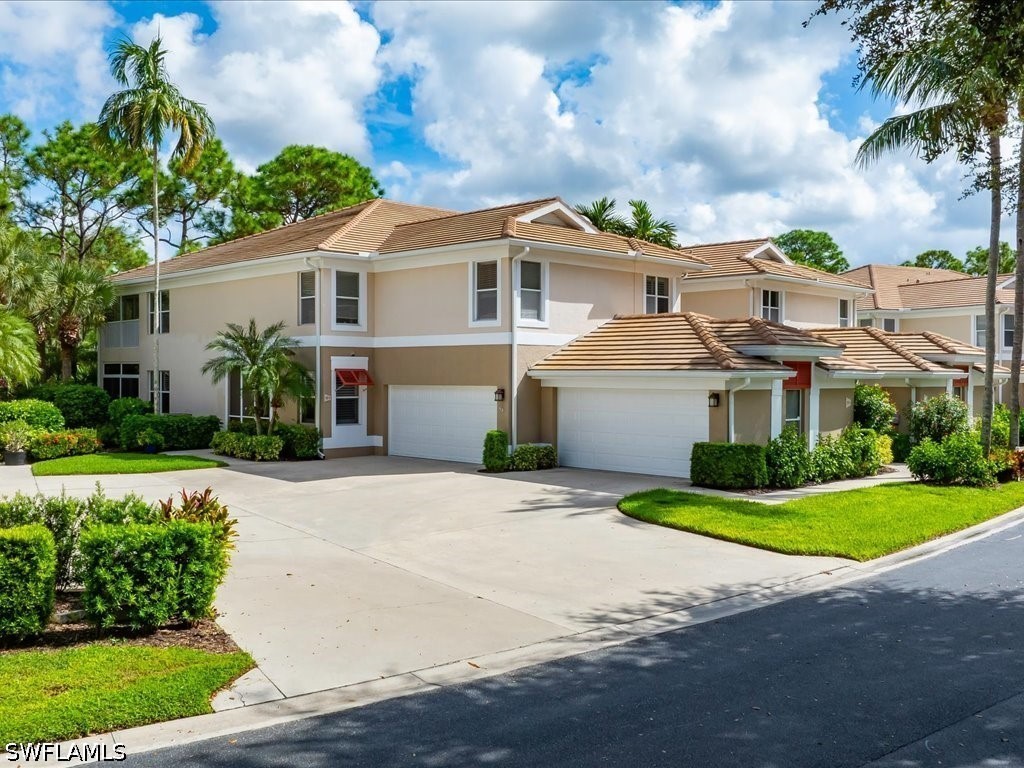 905 Carrick Bend CIR 101