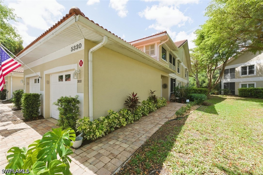 Cypress Pointe At Carlton Lakes in Naples
