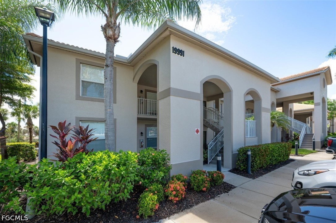 19991 Barletta LN 1922, home for sale in Estero