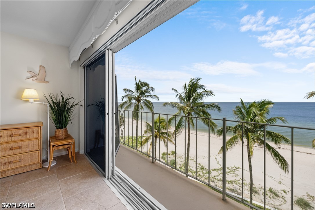 2011 Gulf Shore BLVD N 44