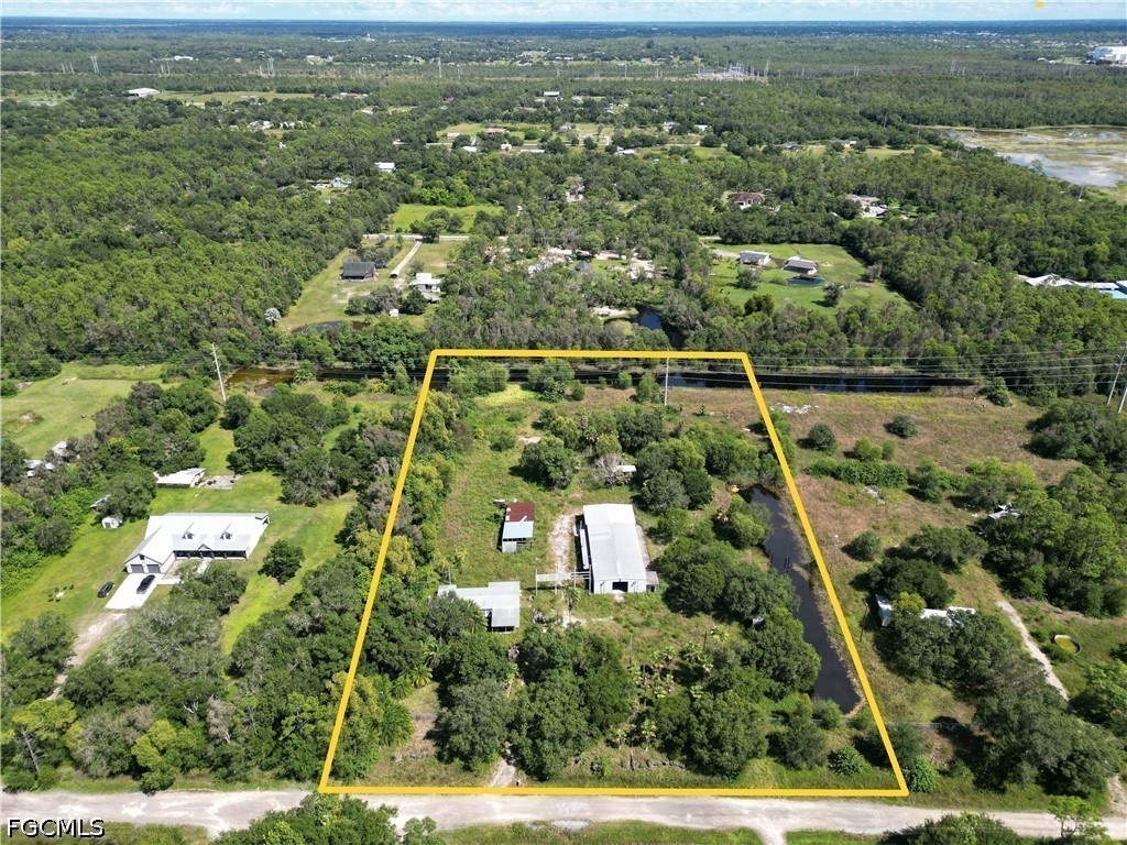 6781 Carmelita DR, home for sale in Fort Myers