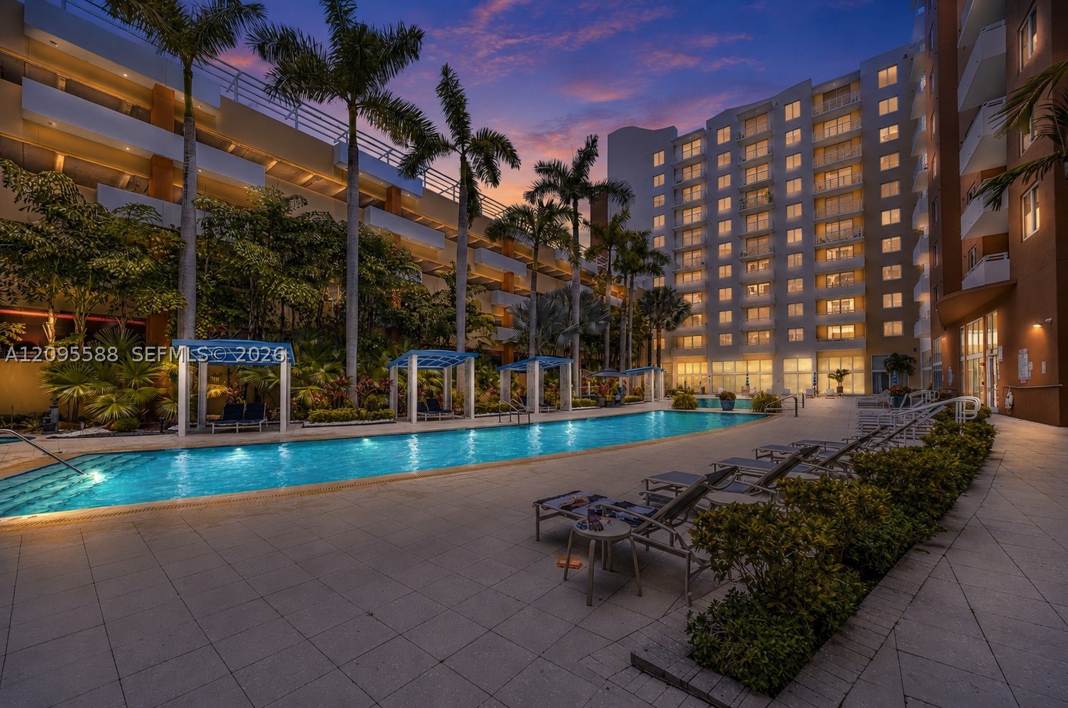Venture at Aventura West