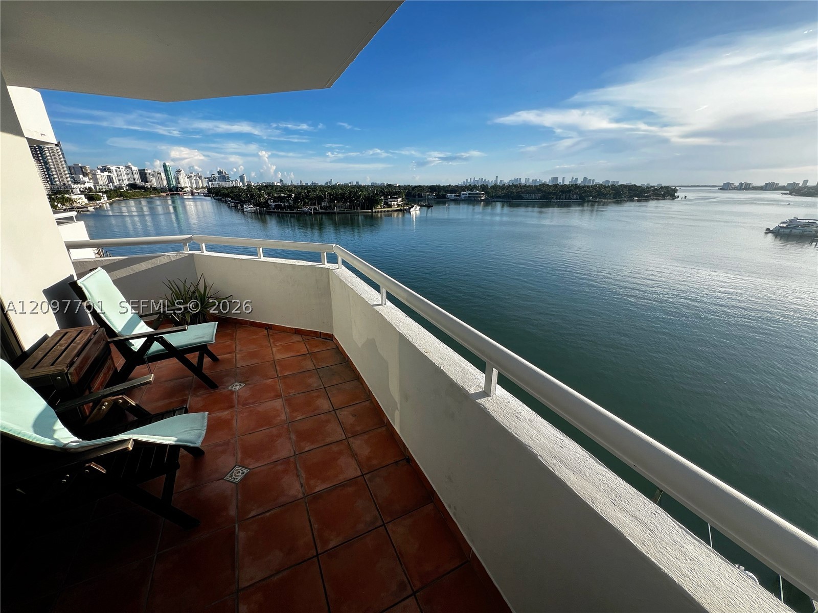 Indian Cr Cl Marina Condo in Miami Beach