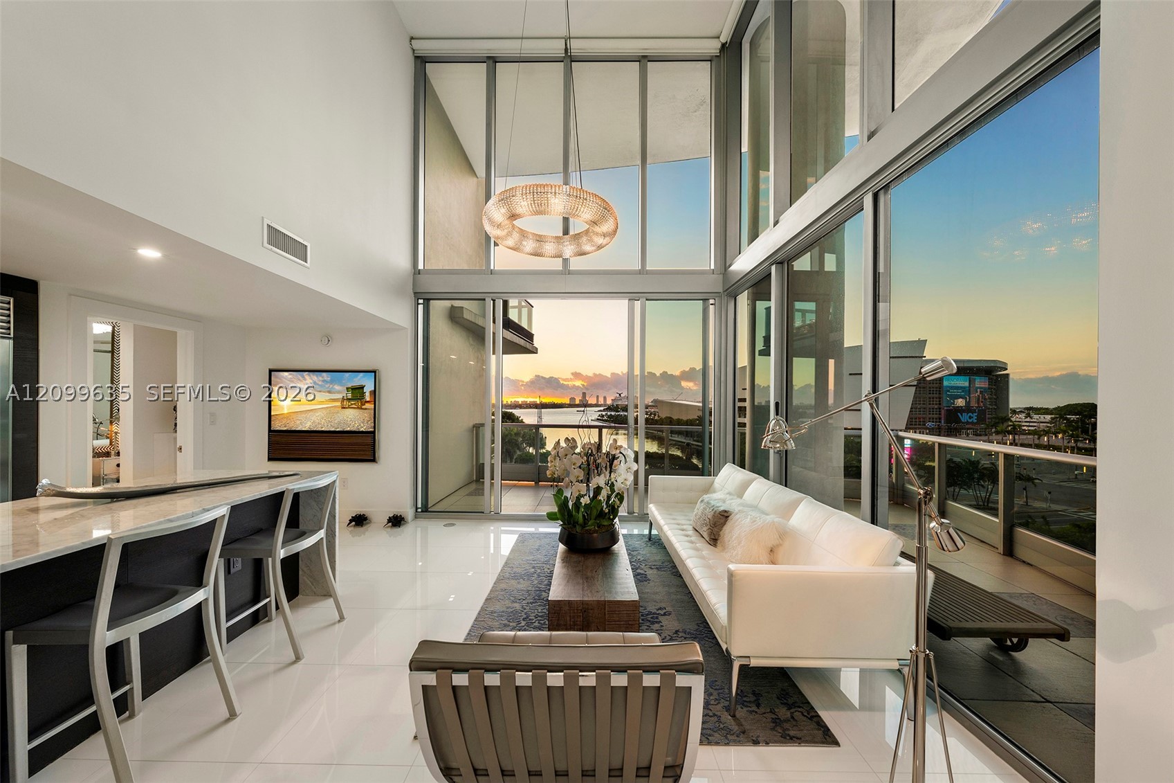 900 Biscayne Bay Condo