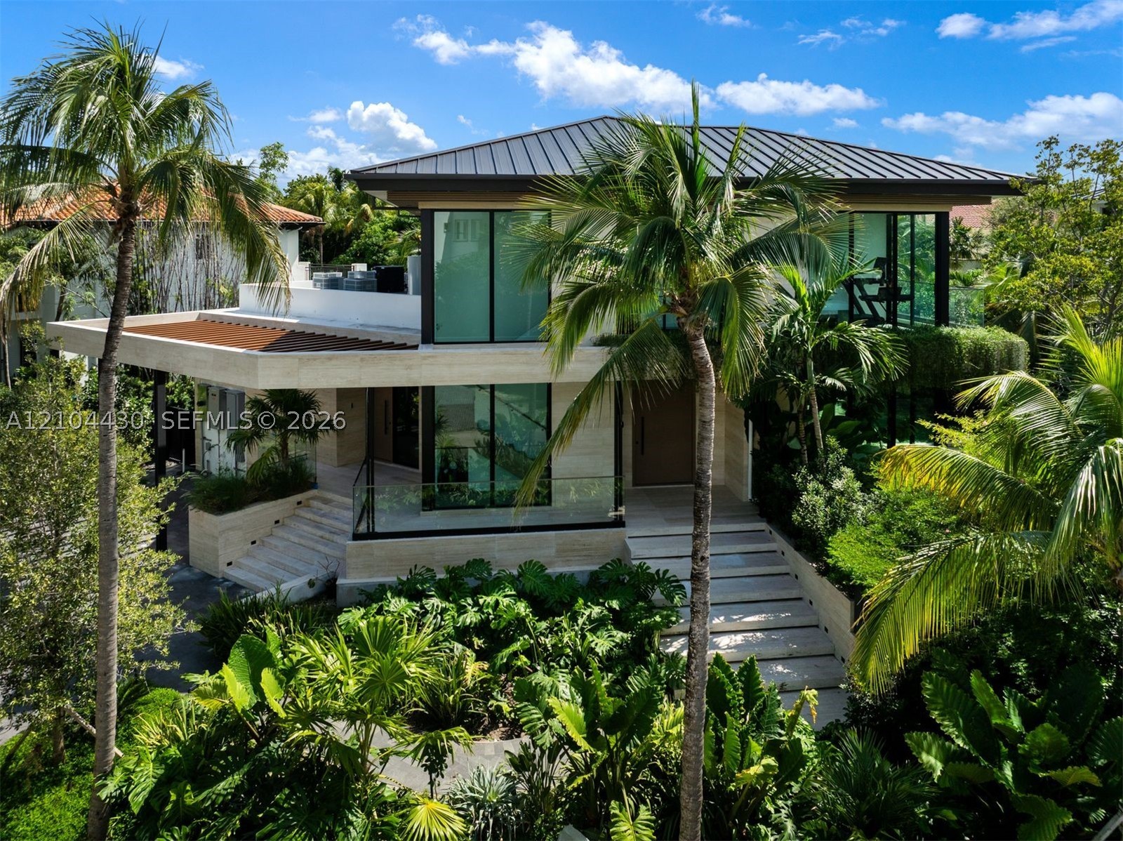 Biscayne Key Estates in Key Biscayne