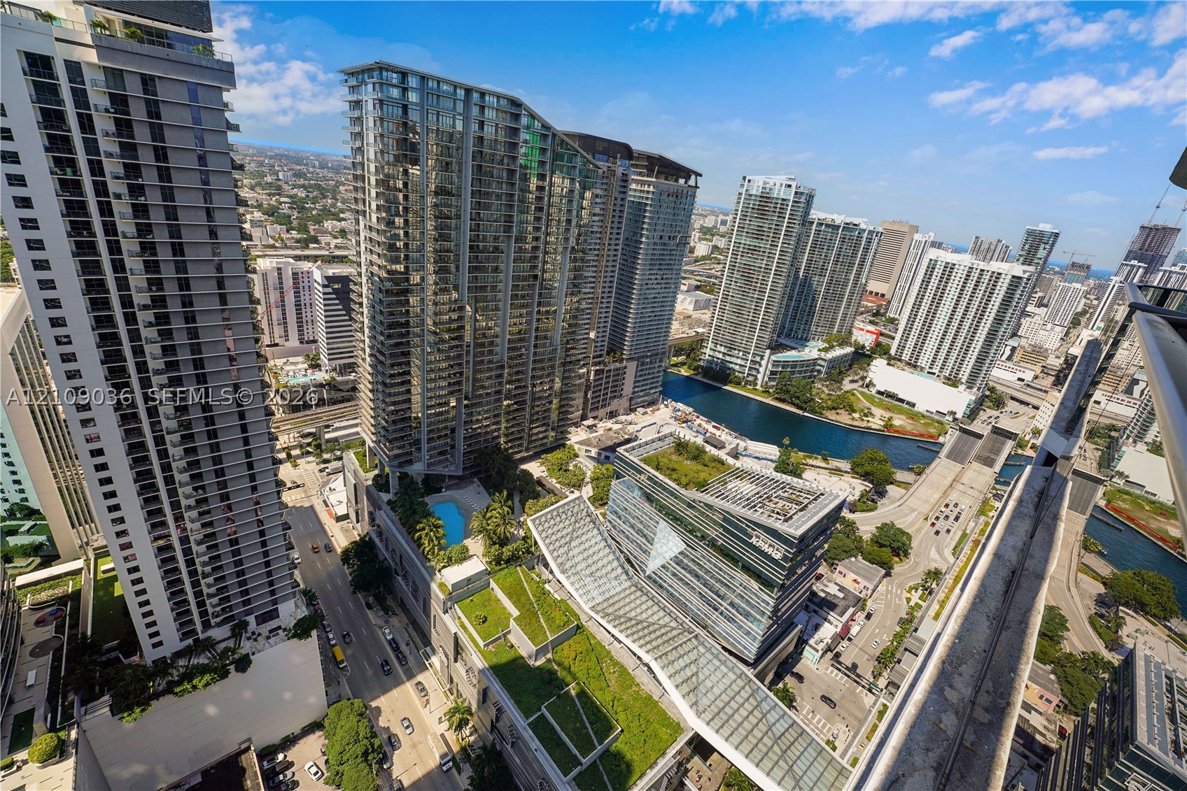 801 Sma Residences Condo