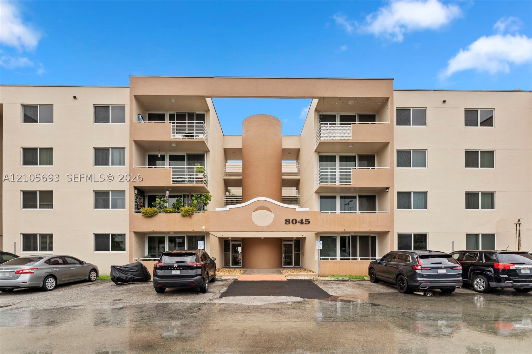 8045 NW 7th St 2402