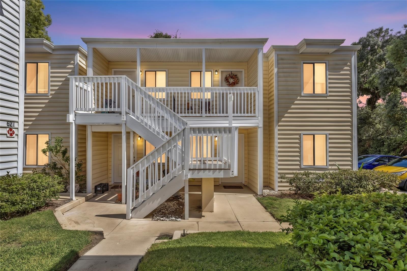 629 DELANEY AVENUE #18