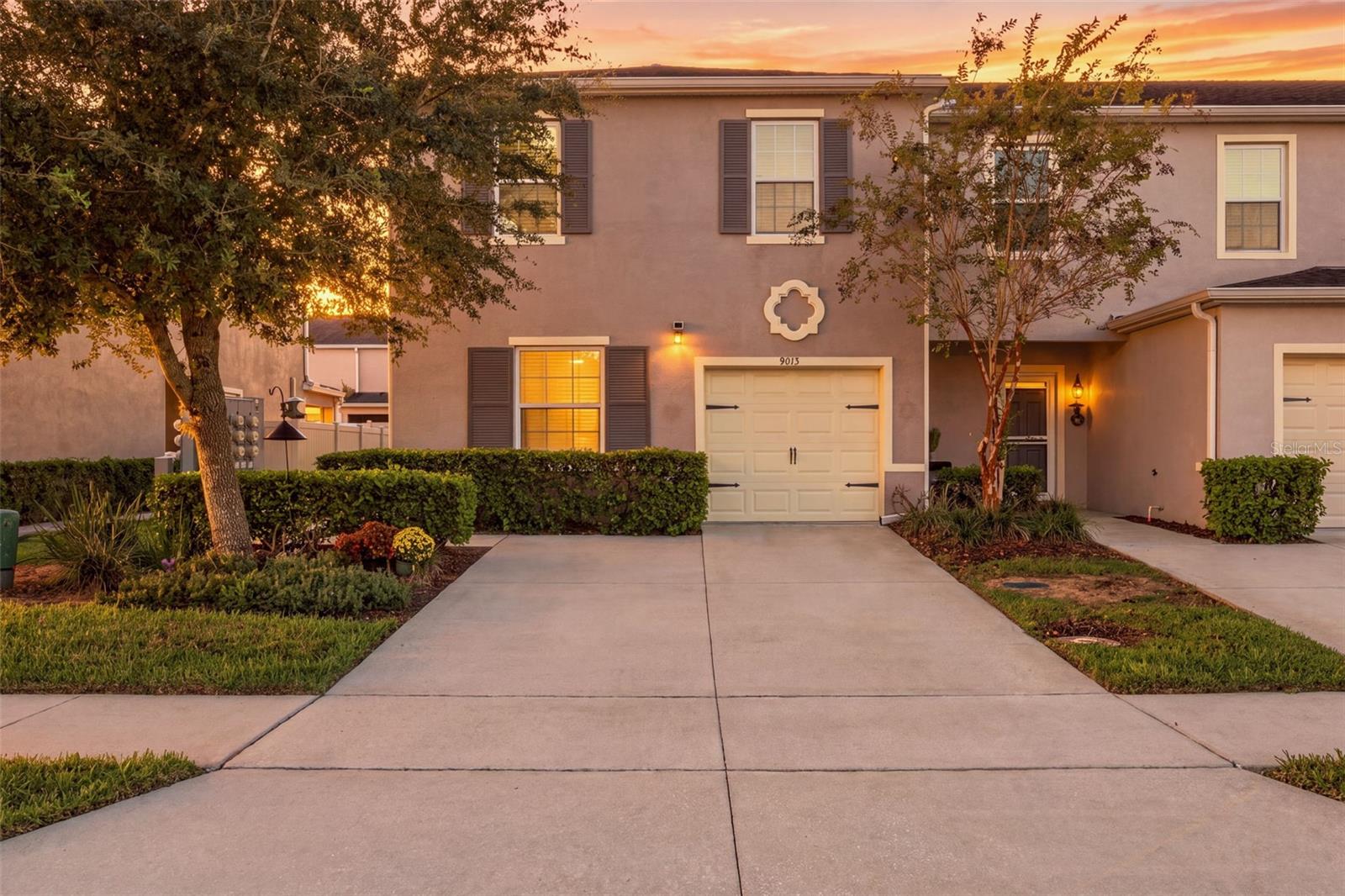 9012 CARLOTTA WAY