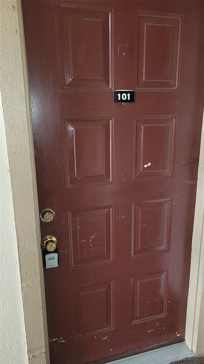 3205 FOX CHASE CIRCLE #101