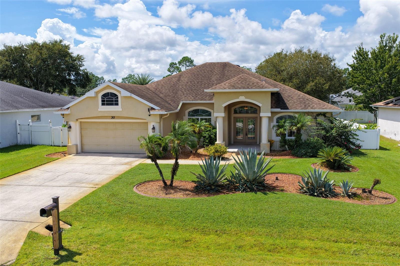 30 ROLLING SANDS DRIVE