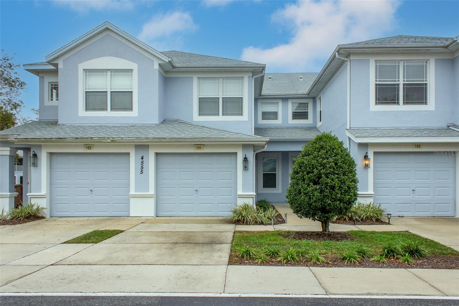 4555 SW 52ND CIRCLE #101
