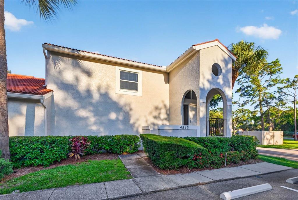 4843 NAPOLI COURT