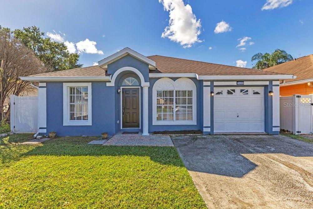 7422 HOLLOW RIDGE CIRCLE