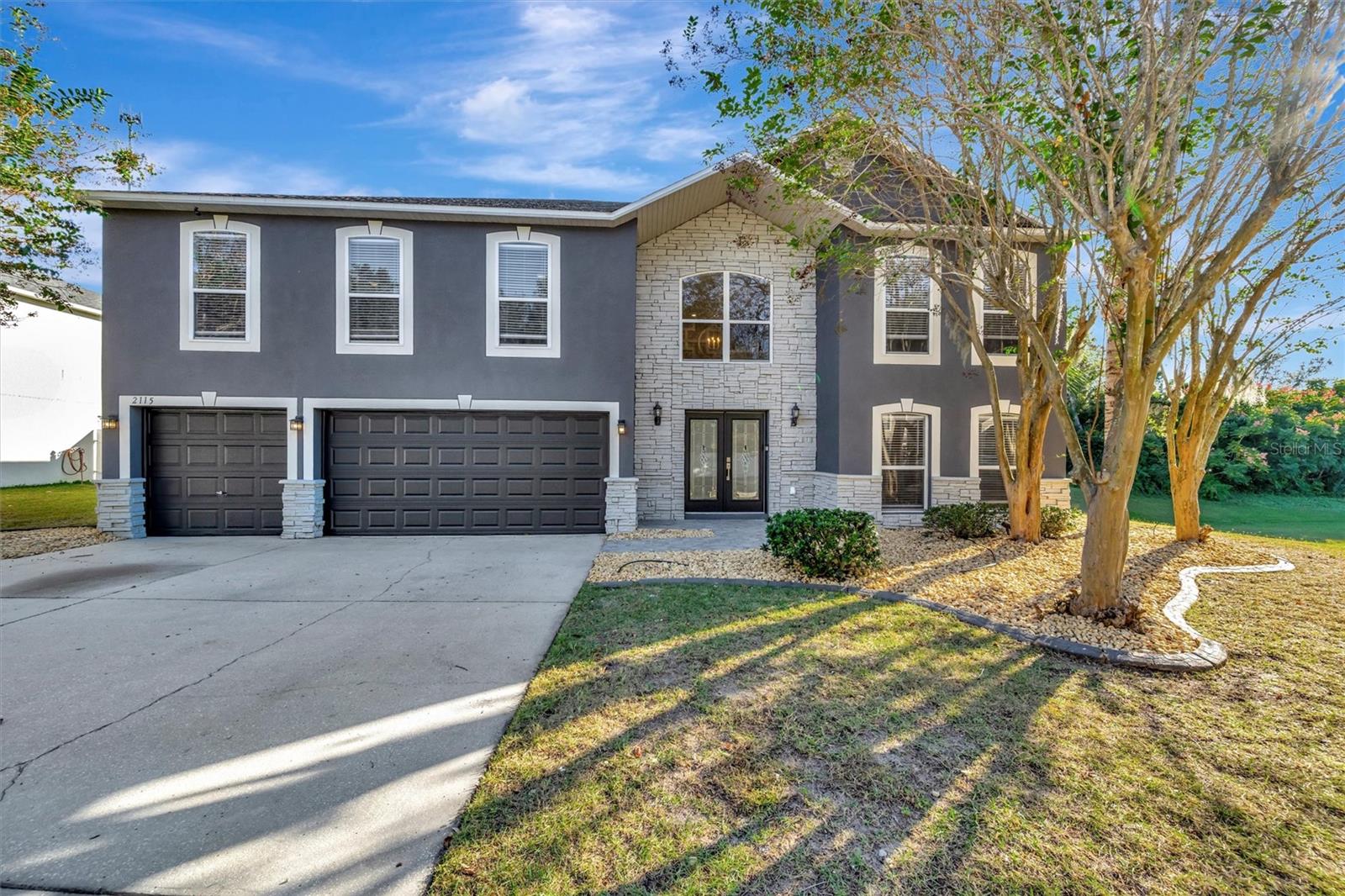 Valrico Heights EstatesHomes for Sale in Valrico, FL