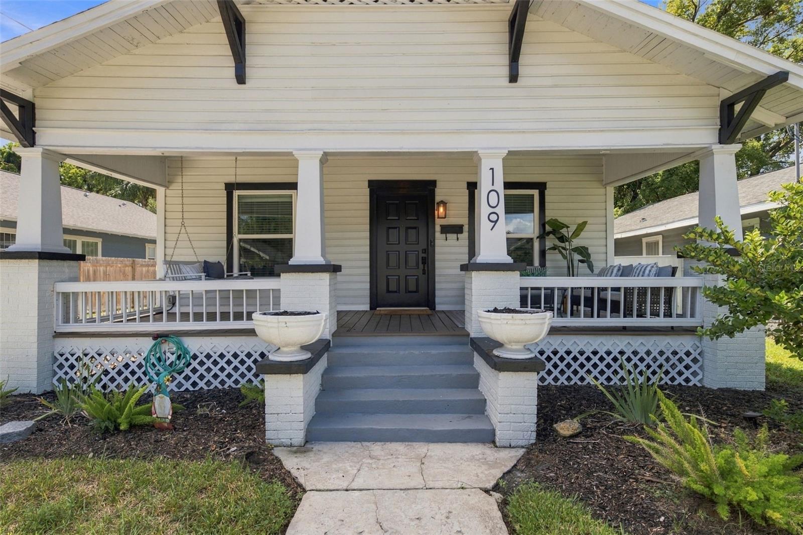 109 E JEAN STREET