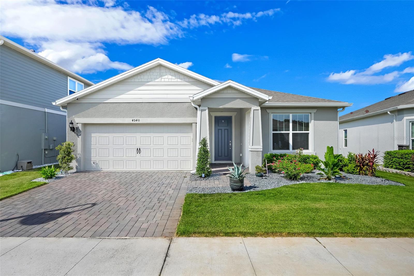 4540 GLIDING WAVE STREET