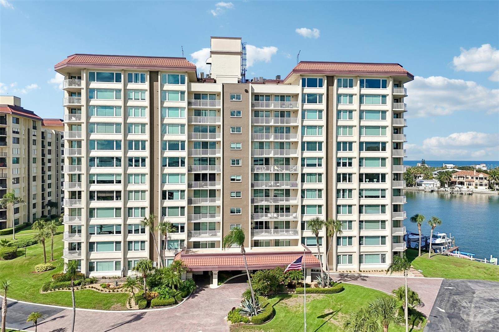 736 Island Way Condo in Clearwater Beach