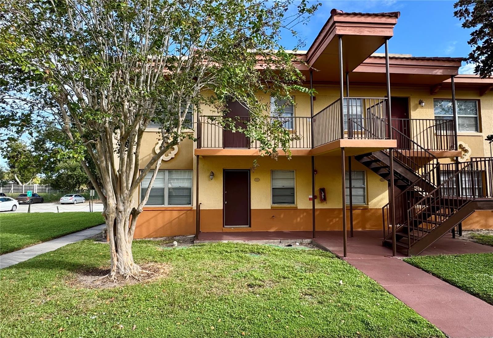 719 WYMAN COURT #B home for sale in Plaza De Las Fuentes Condo
