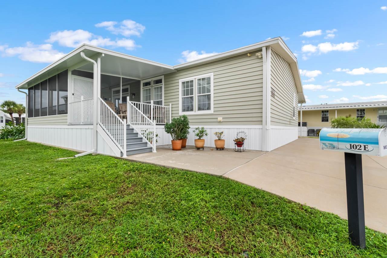 102 E SAINT LUCIA LOOP, home for sale in Apollo Beach