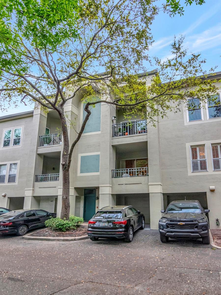 Island Place A Condo
