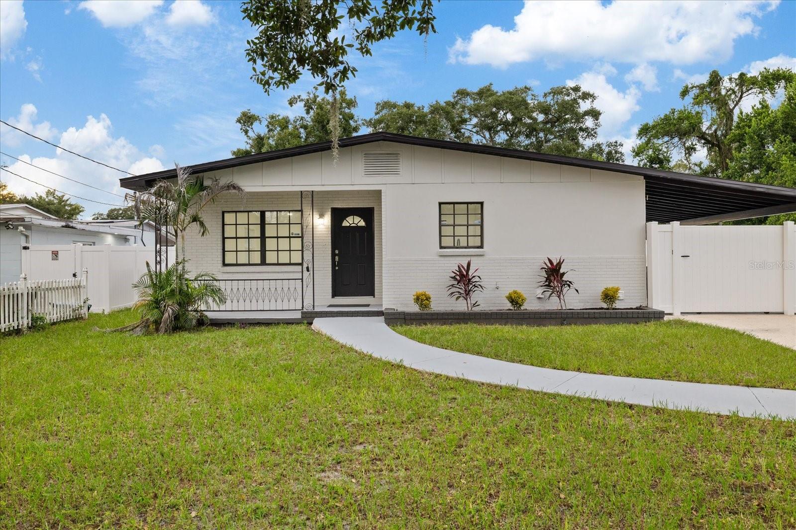 9410 N VALLE DRIVE home for sale in Tampas North Side Country Clu