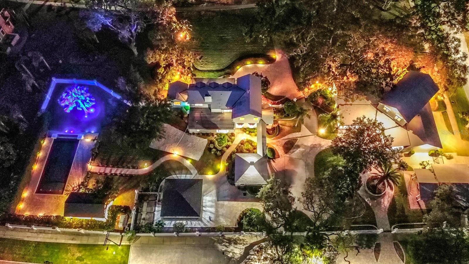 518 RIVERSIDE DRIVE
