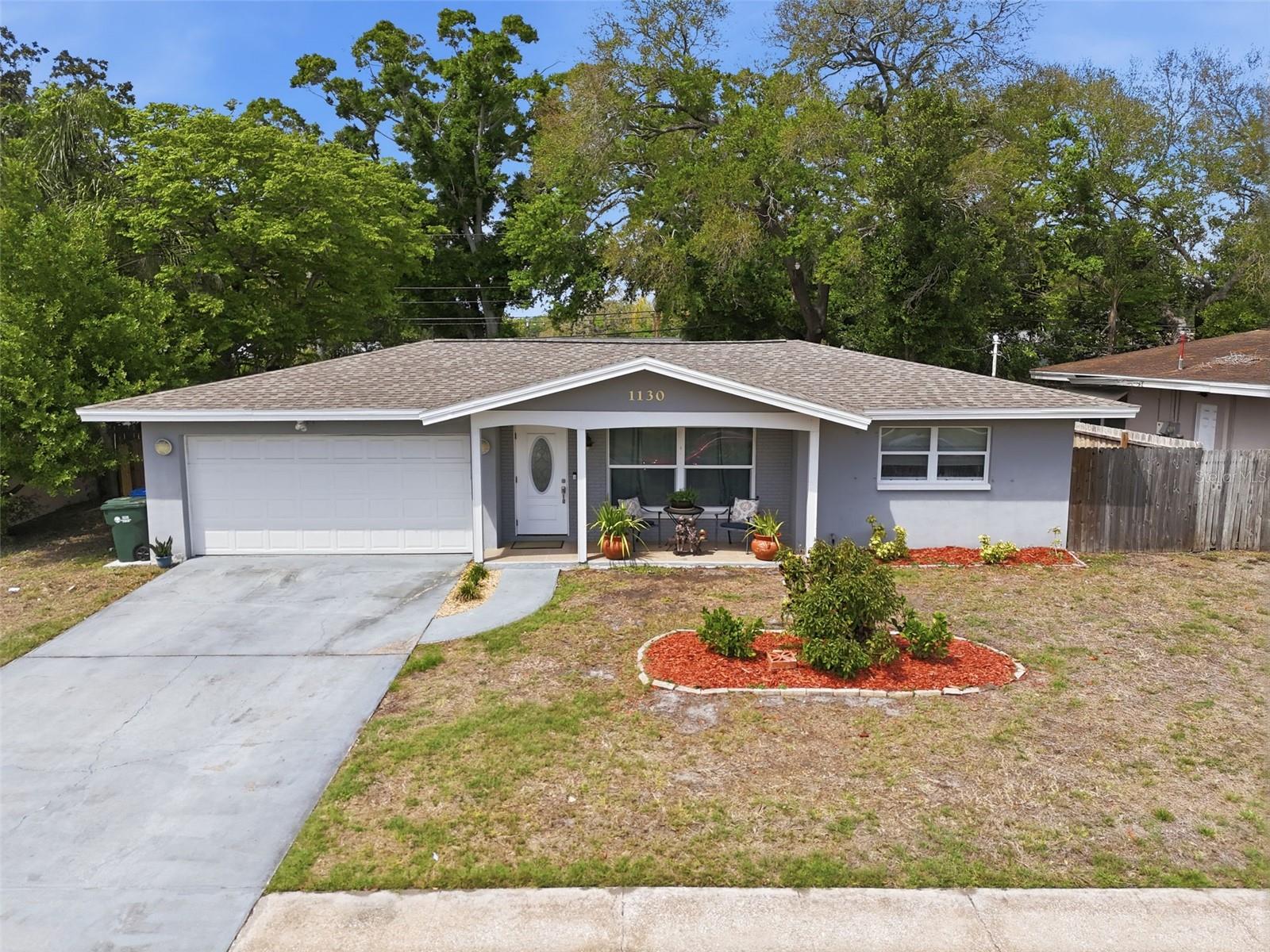 Largo Lake Villas