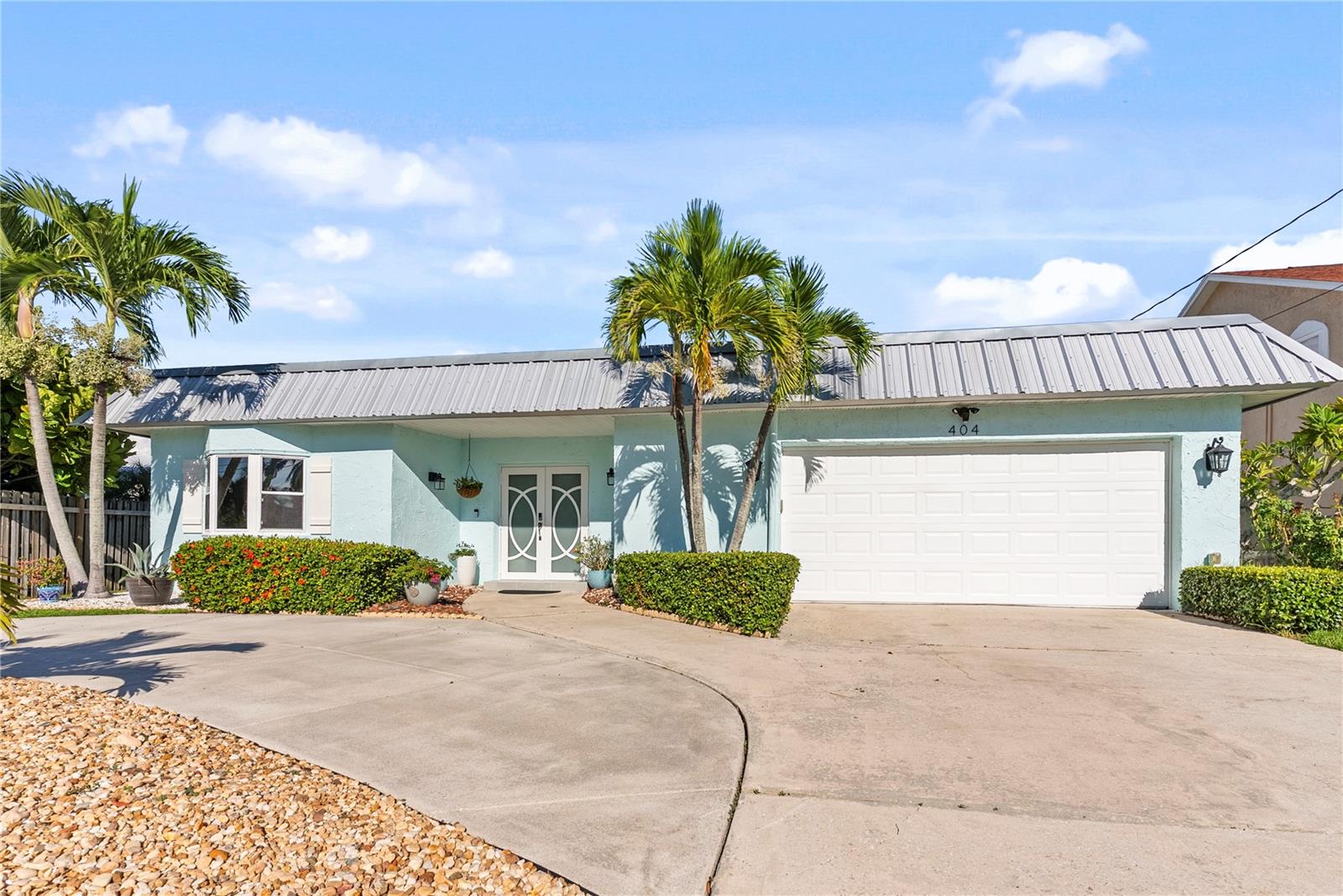 404 HARBOR DRIVE
