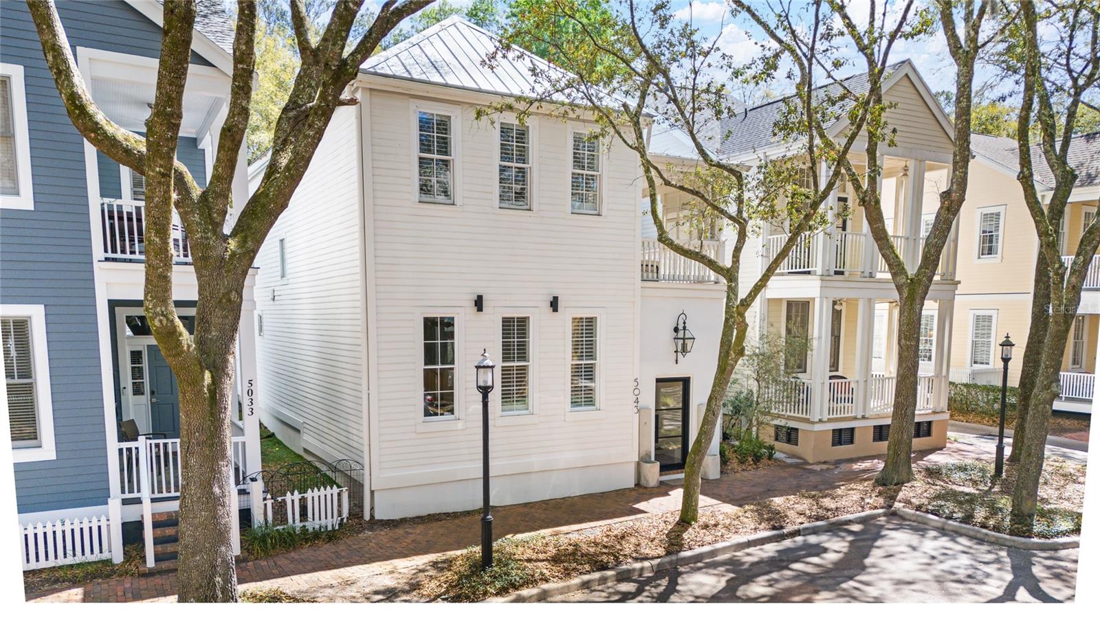 5043 SW 91 DRIVE home for sale in Haile Plantation