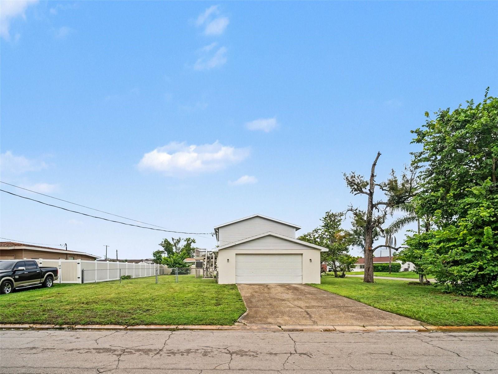 6306 FLORIDA CIR E