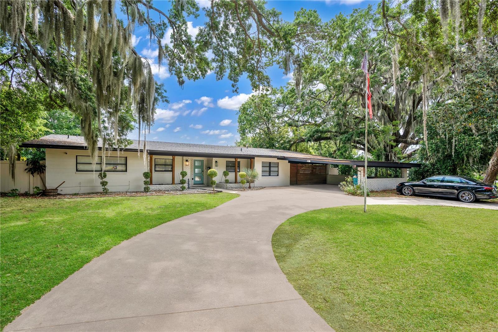 1520 ROCK LAKE DRIVE