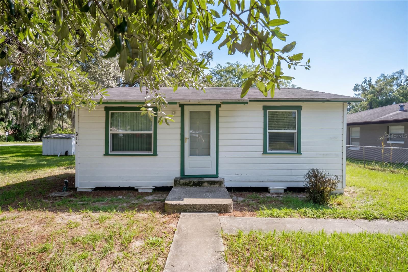 819 KIRK STREET