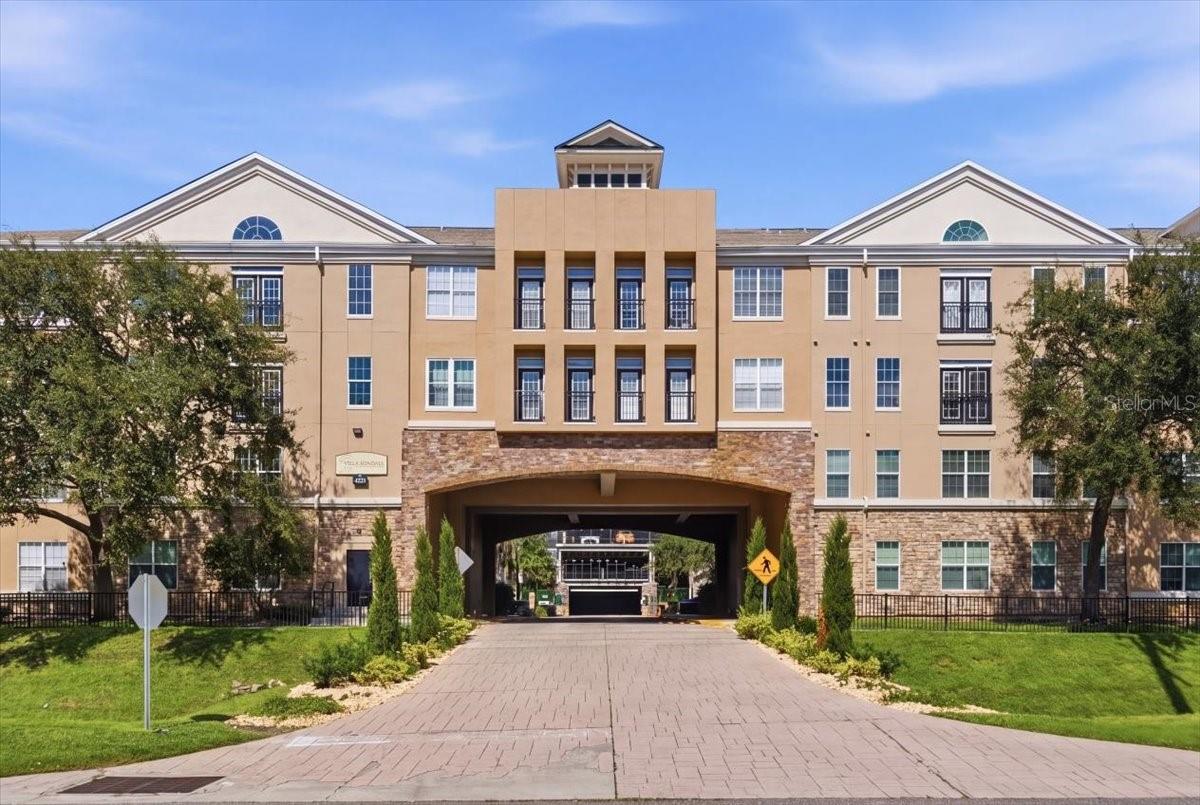 4221 W SPRUCE STREET #1417 home for sale in Villa Sonoma