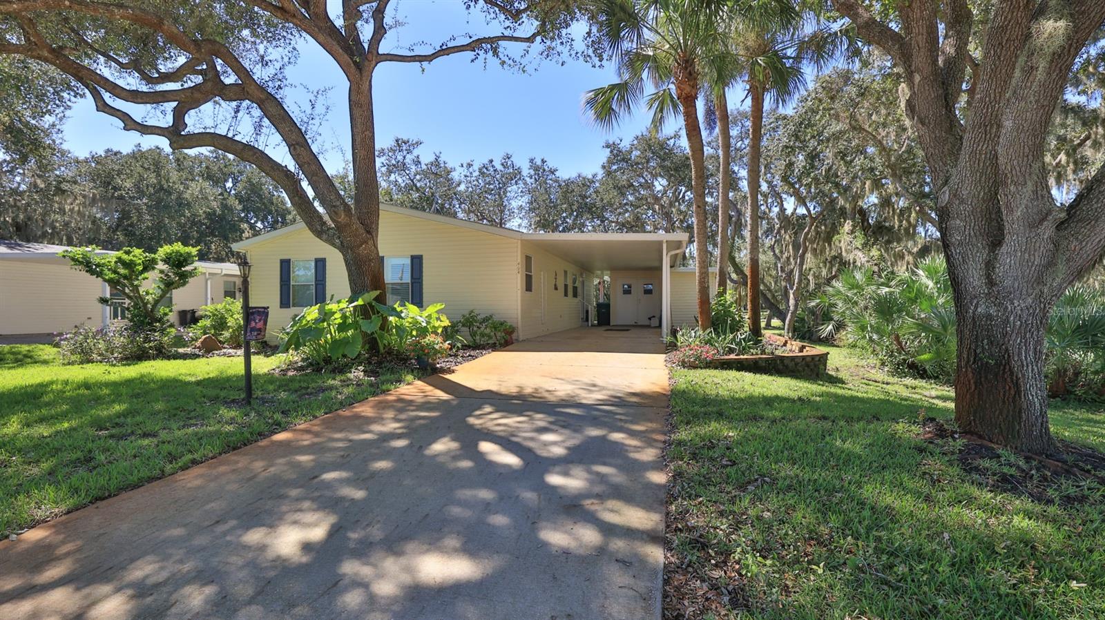 494 SIOUX BOULEVARD, home for sale in Oak Hill