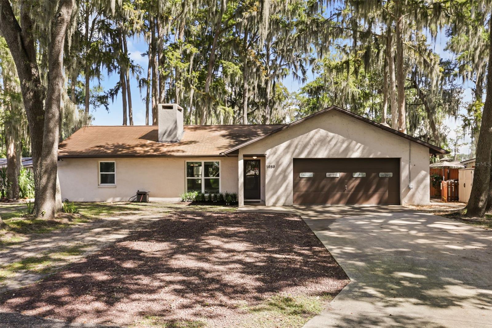 1080 FOREST DRIVE