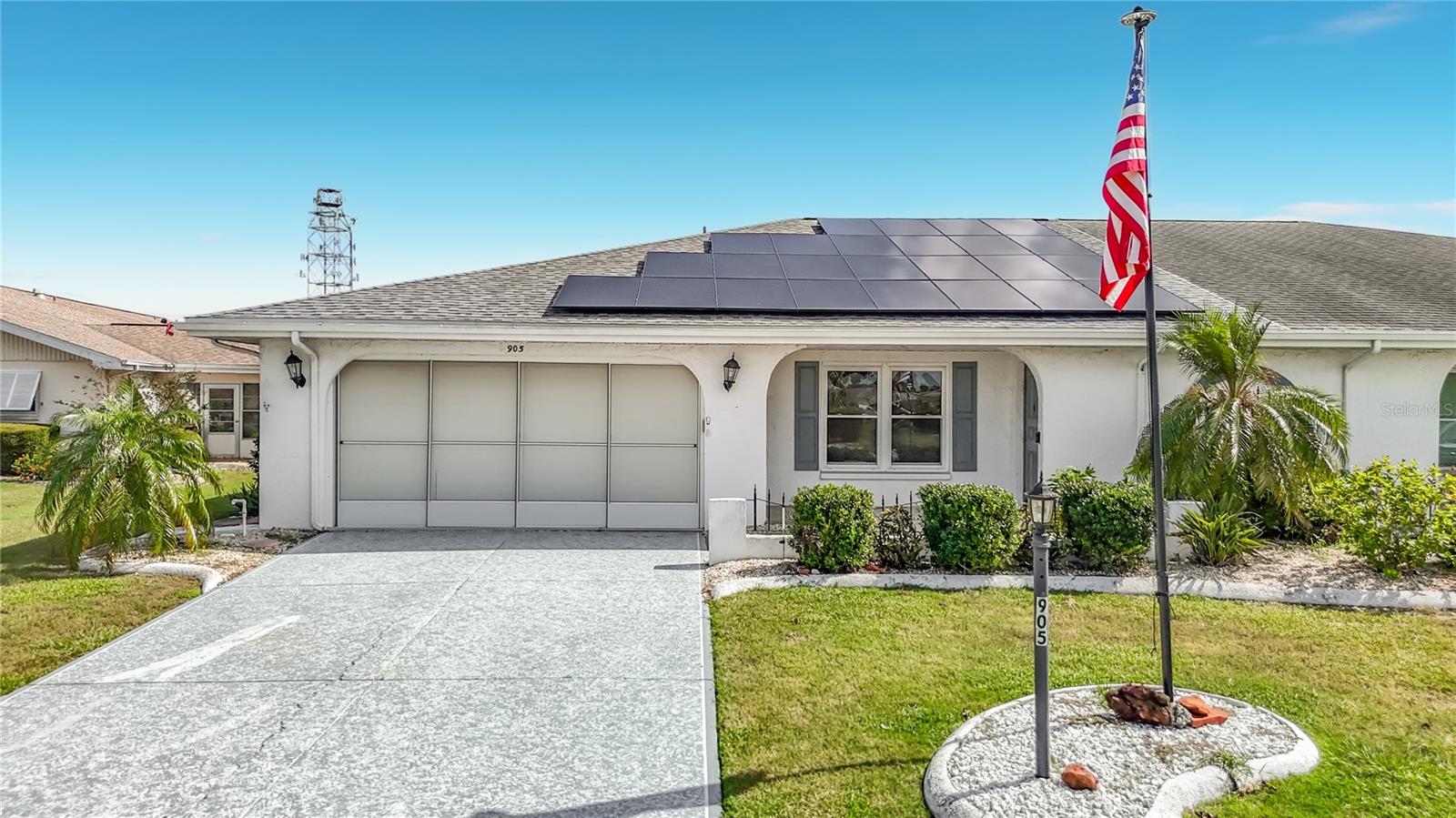 905 BLUEWATER DRIVE, home for sale in Sun City Center