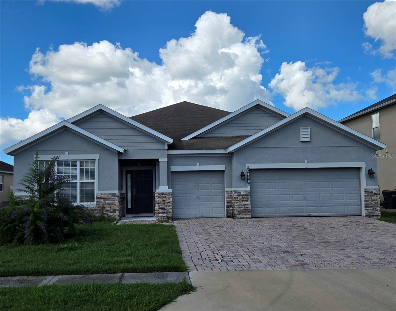 4620 CYPRESS LANDING LANE