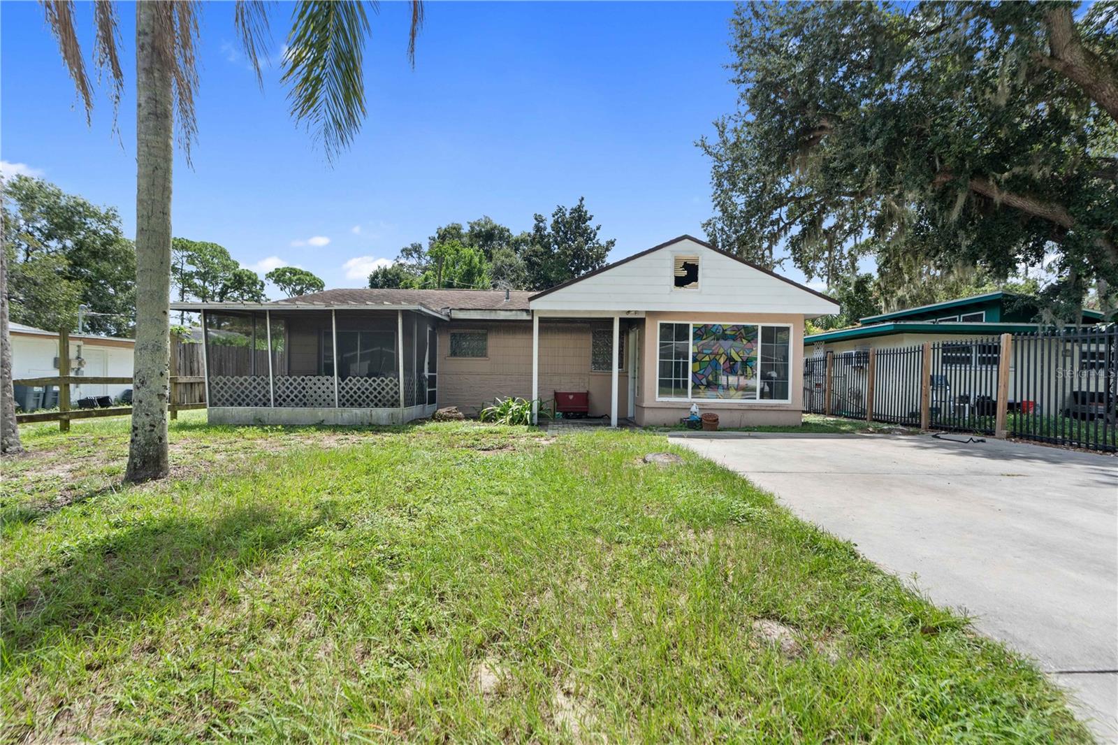 4246 COURIER LANE