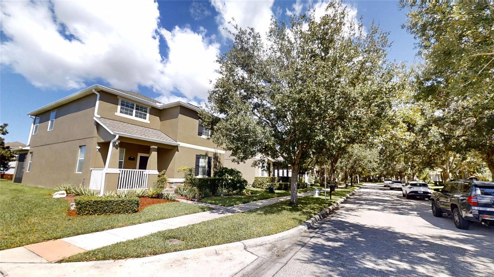 15725 SIGNATURE DRIVE, home for sale in Winter Garden