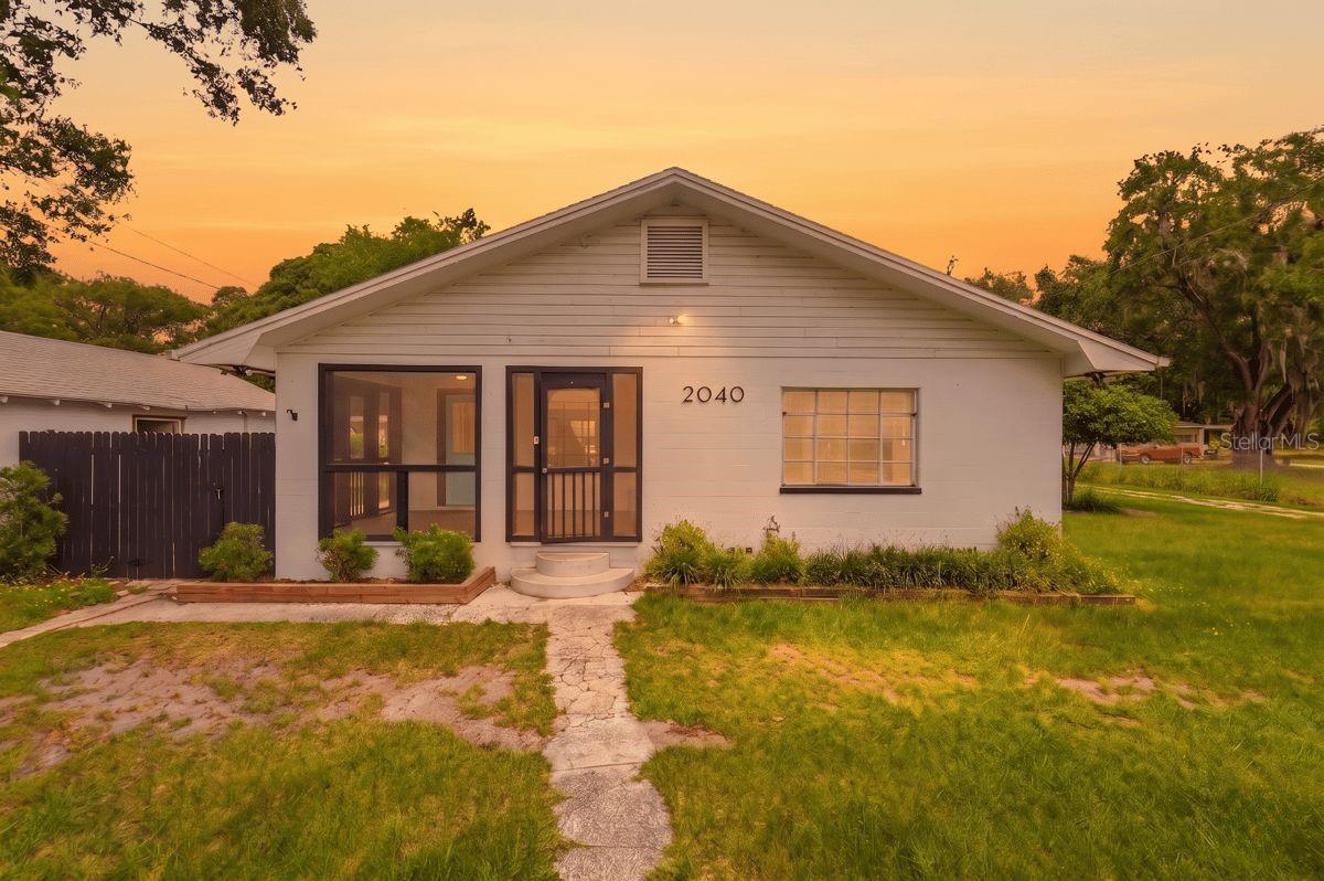 2040 OLD DIXIE HIGHWAY, home for sale in Auburndale