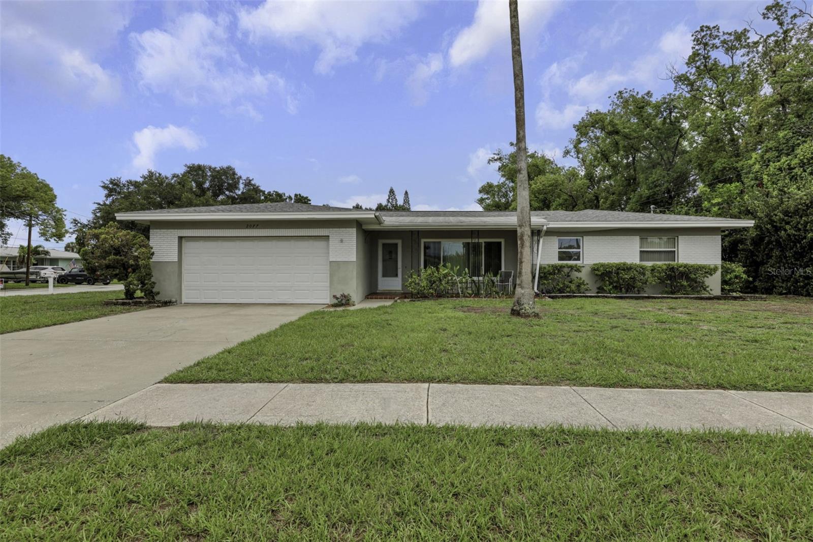 2077 DRUID ROAD