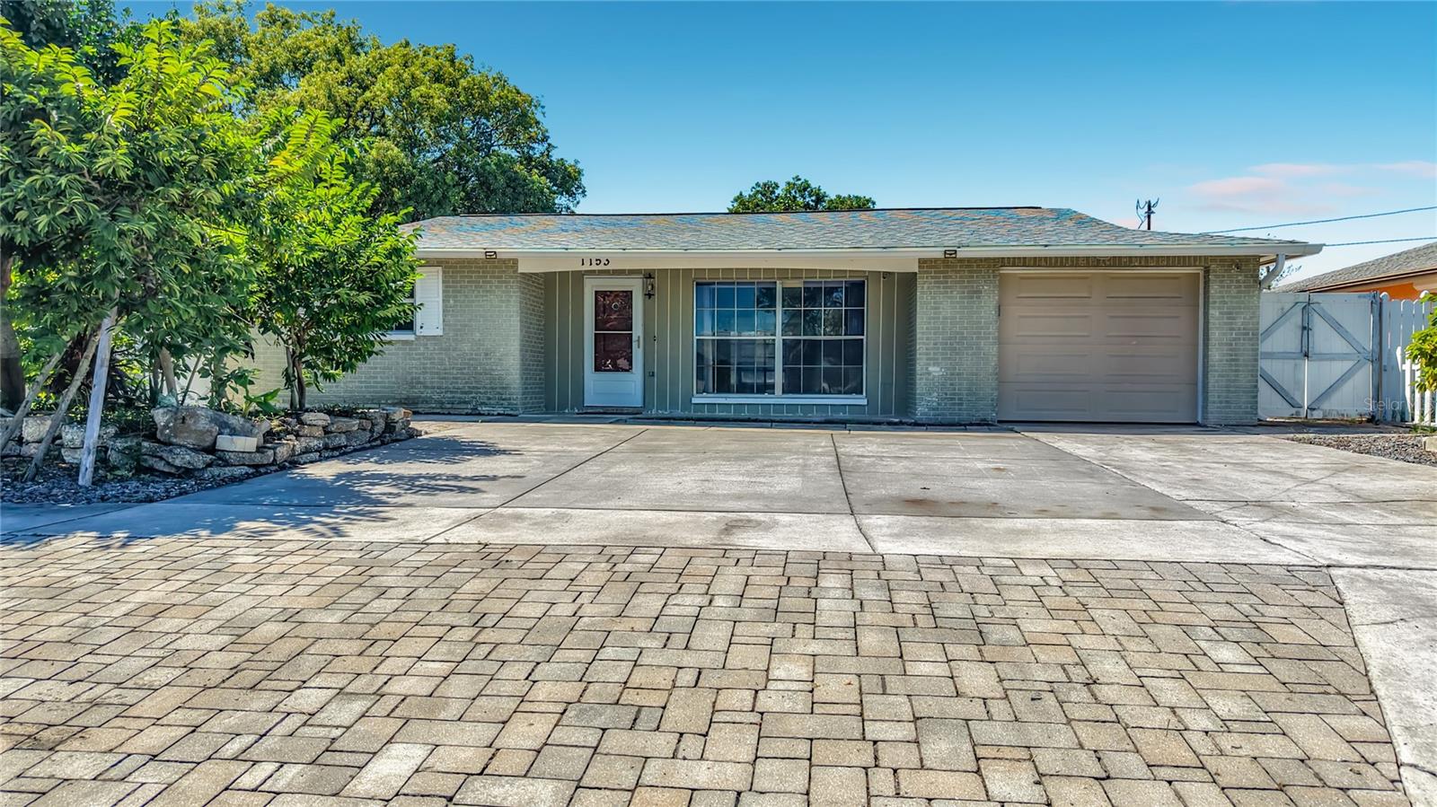 1153 CHANCELLOR DRIVE, home for sale in Holiday