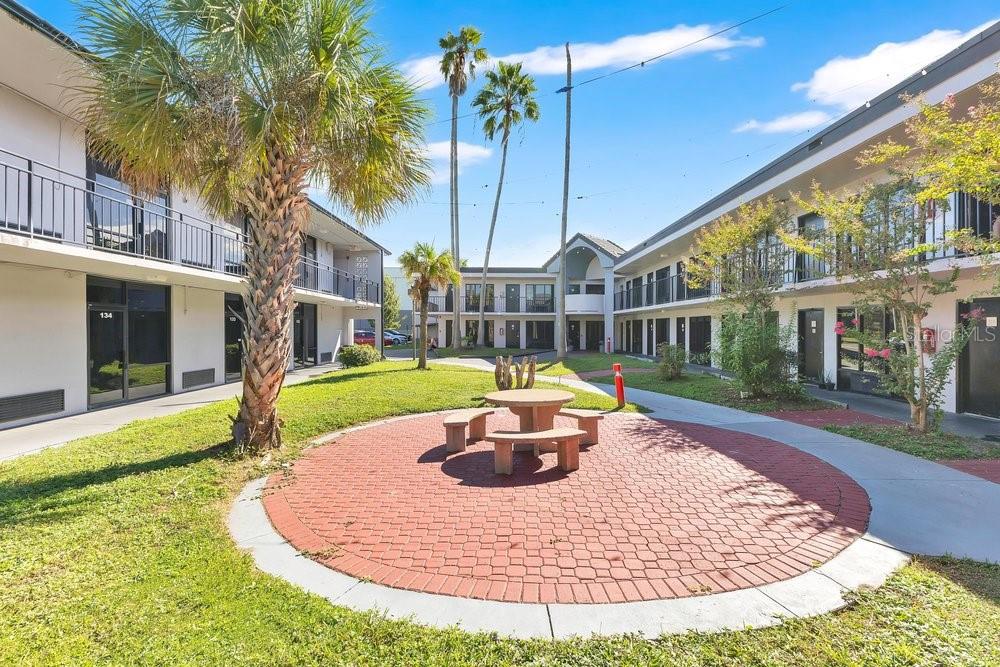 8421 S ORANGE BLOSSOM TRAIL #420