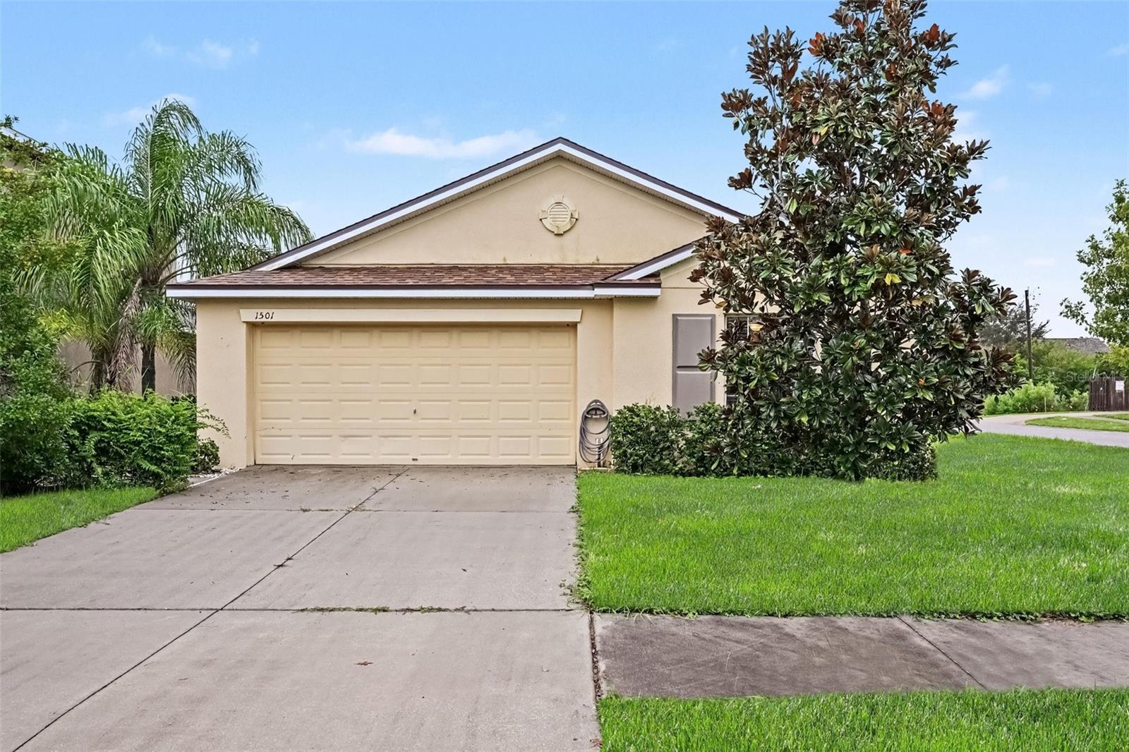 1501 CLIMBING DAYFLOWER DRIVE, home for sale in Ruskin