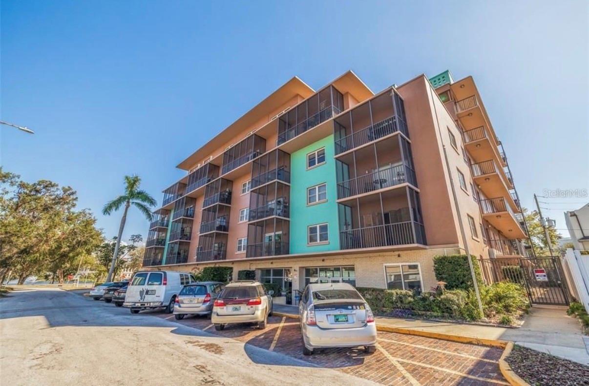 Lake Palms Apartments Co-Op