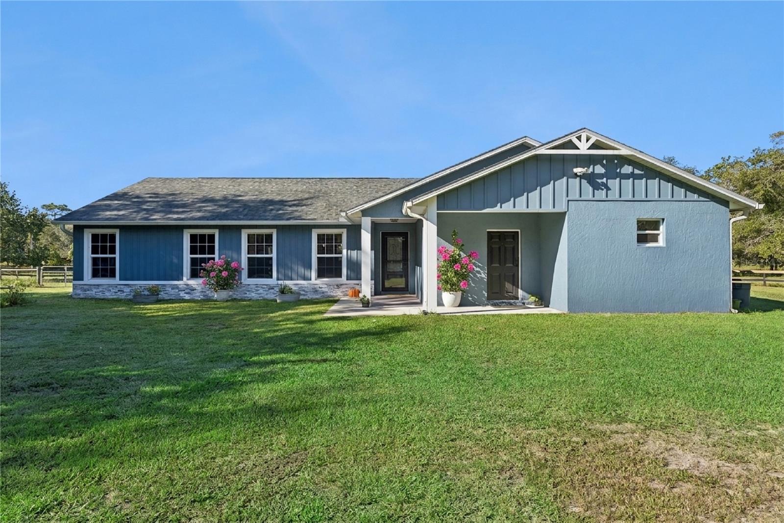 1350 ARAPAHO TRAIL